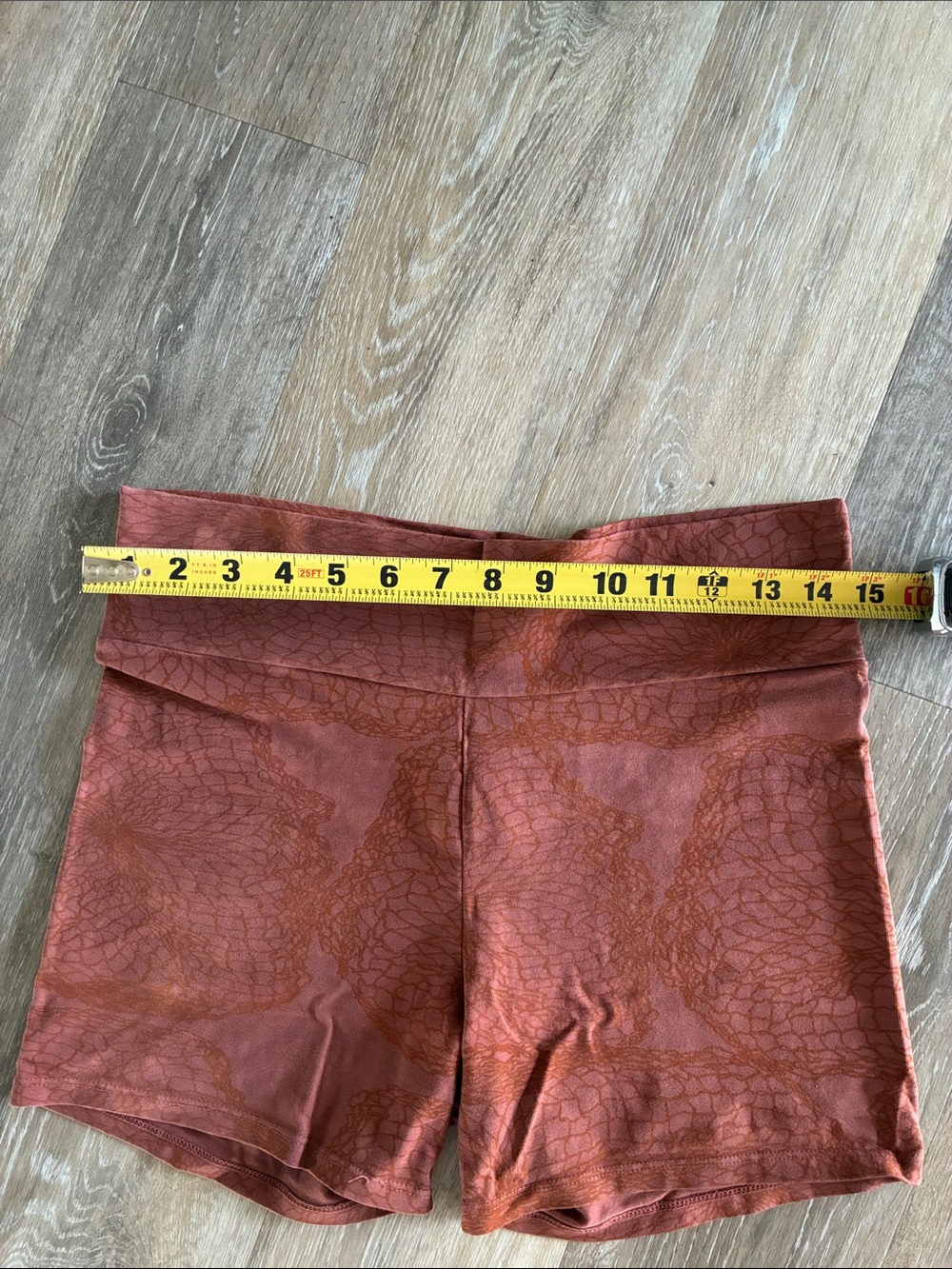 High-Rise Women’s Bike Shorts in Rust Orange - Picture 6 of 6